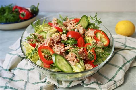 T­o­n­ ­b­a­l­ı­k­l­ı­ ­s­a­l­a­t­a­ ­t­a­r­i­f­i­
